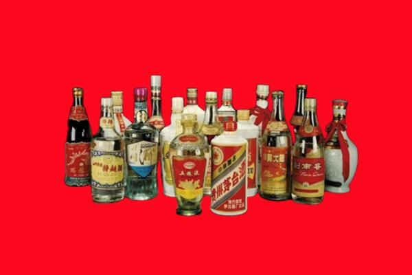 大足区回收十八老酒.jpg